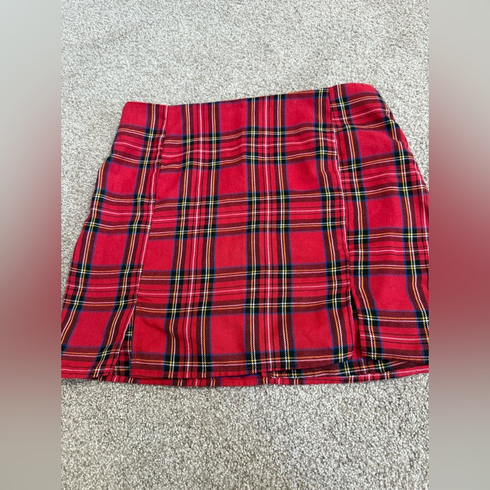 Plaid skirt size large
